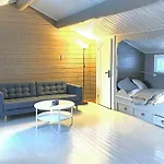 Casa vacanze 4 Bedroom Lovely In Al *