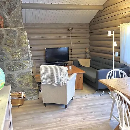 Дом отдыха 4 Bedroom Lovely In Al